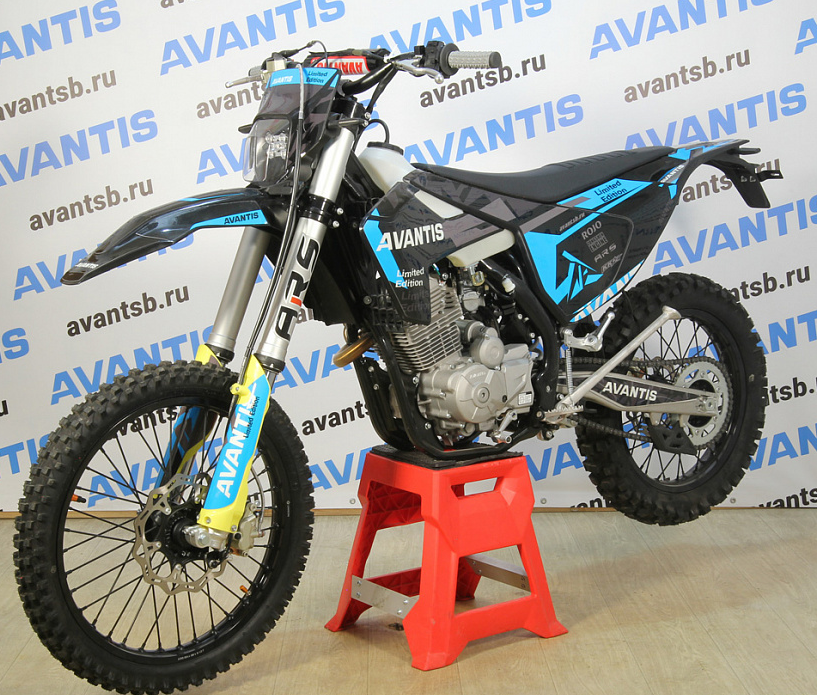 Мотоцикл Avantis Enduro 250 Carb (PR250/172FMM-5 Design HS черный) ARS с ПТС