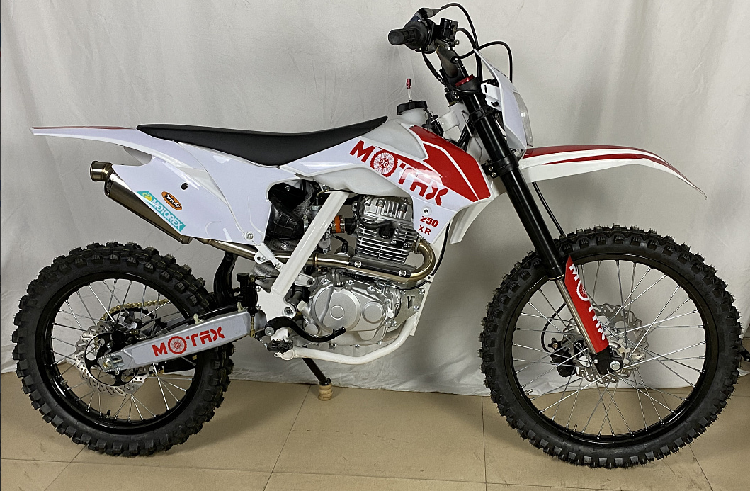 Мотоцикл Motax XR 250